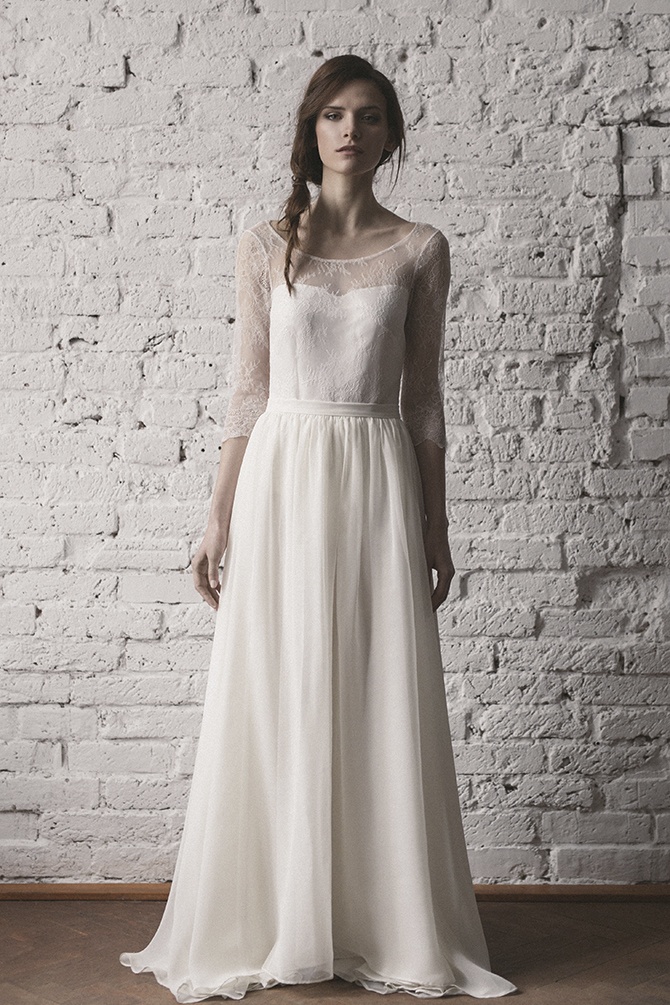 Wyjątkowa, delikatna suknia z odkrytymi plecami. Poznaj suknie Karolina Twardowska Atelier.